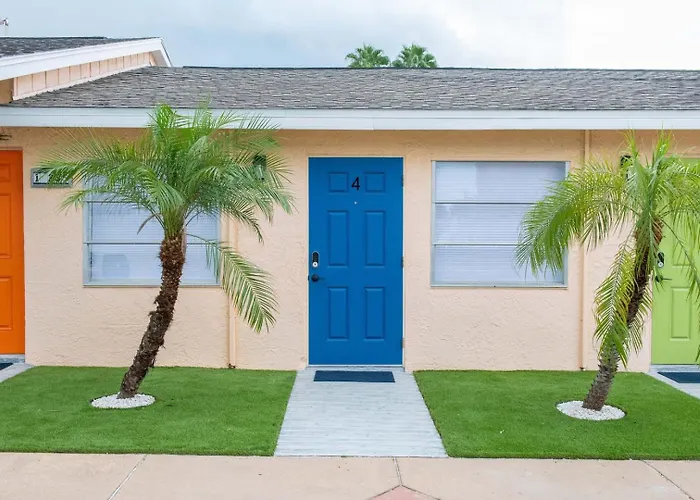 Apartment Steps To • King Bed • Bbq + Fenced Yard Clearwater Beach
