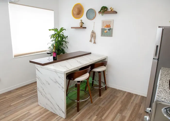 Apartment Steps To • King Bed • Bbq + Fenced Yard *